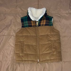 Boy’s Old Navy 3-6Month Corduroy Vest